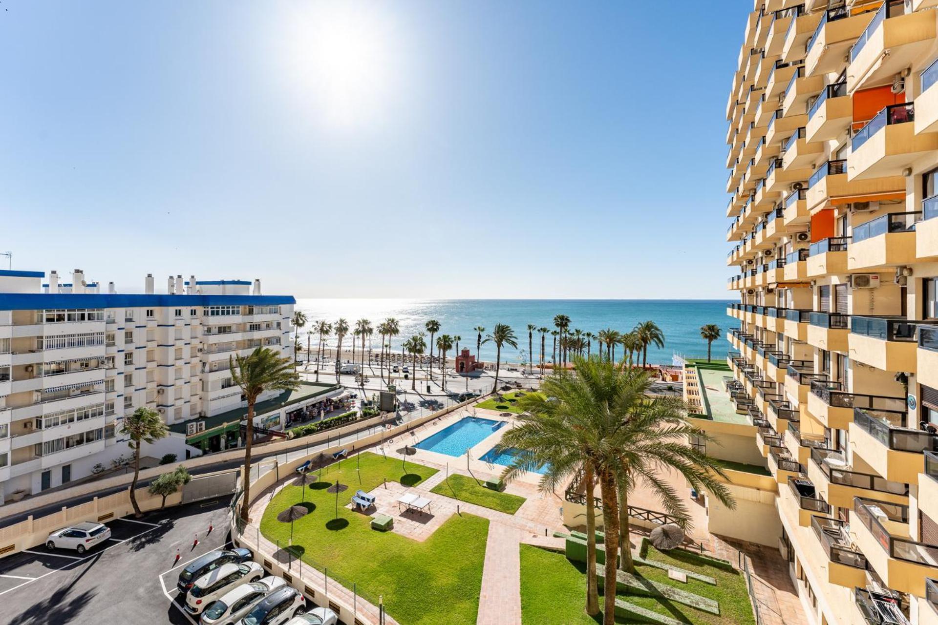 בנאלמדנה Malagasuite New Aloha Playa מראה חיצוני תמונה